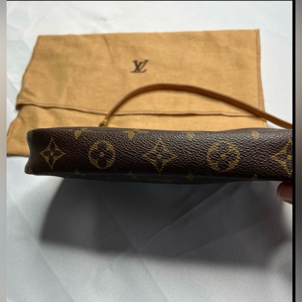 Louis Vuitton Pochette Accessories Monogram Canvas Brown - Picture 3 of 15